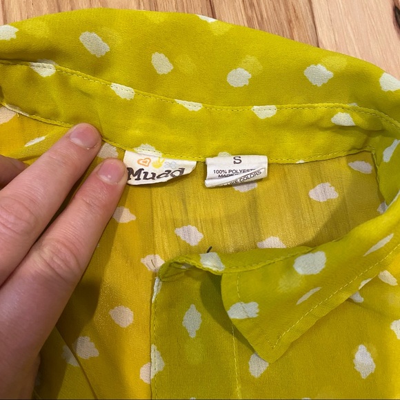 Mudd Yellow and While Double Breast Pocket Sheer Button Down - Picture 4 of 6